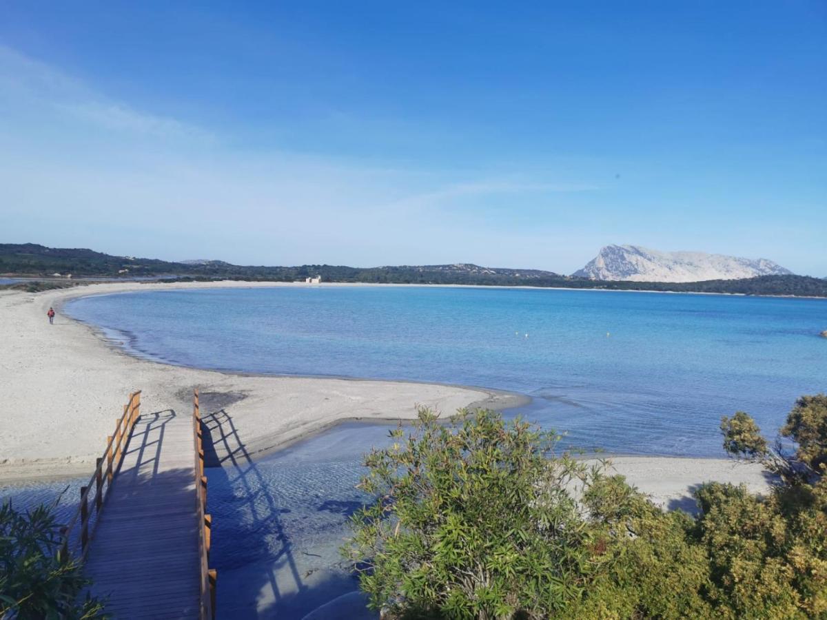 The Sunset Hotel San Teodoro  Luaran gambar
