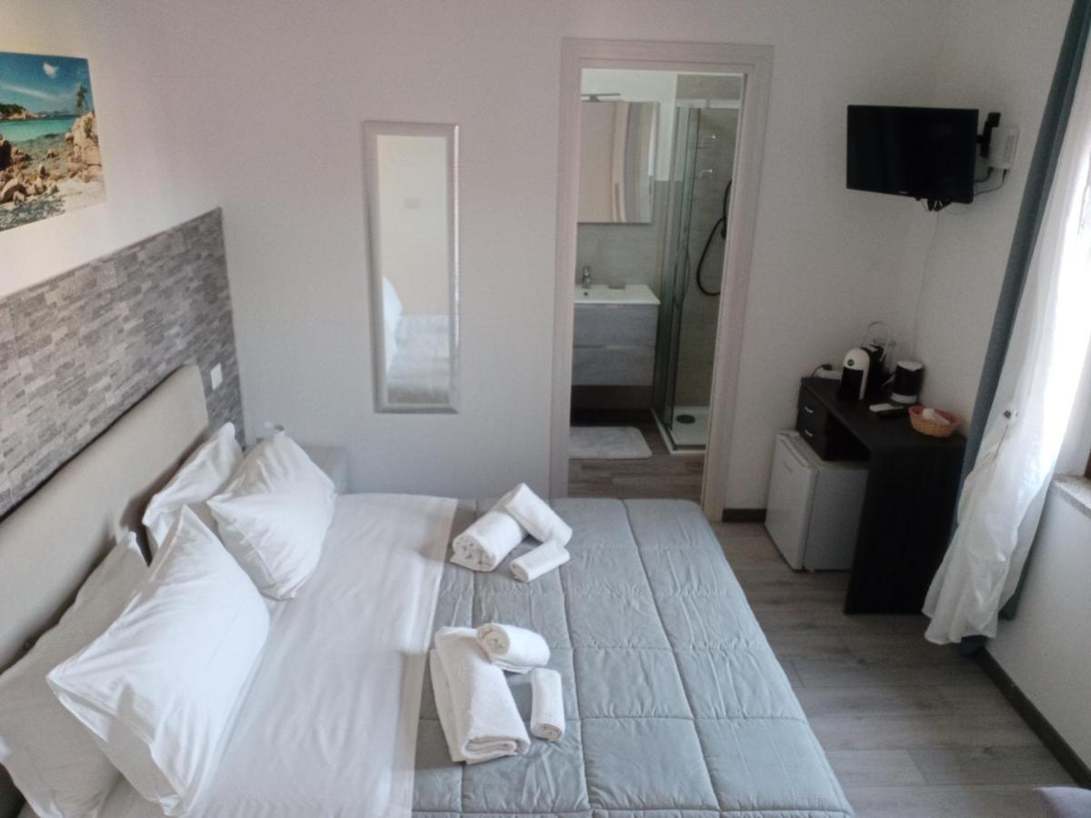 The Sunset Hotel San Teodoro  Luaran gambar